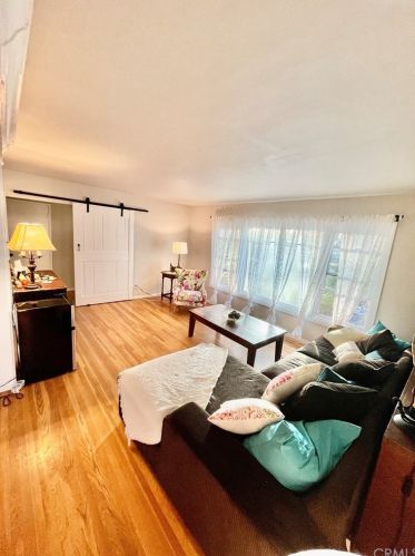 1905 Linwood Ave, Santa Ana, CA 92705-7138