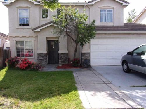 755 Bogetti Ln, Tracy, CA 95376-7920