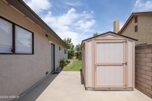 1309 Sapphire Dr, Santa Maria CA  93454-3257 exterior