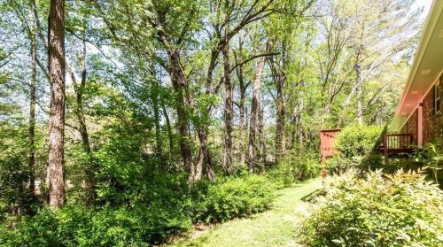 2798 Evans Woods Dr, Atlanta GA  30340-4814 exterior