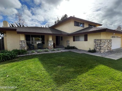 1056 Cinnabar Ct, Santa Maria, CA 93455-3933