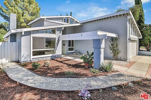 5414 Sunvalley Ct, Calabasas, CA 91301-1546