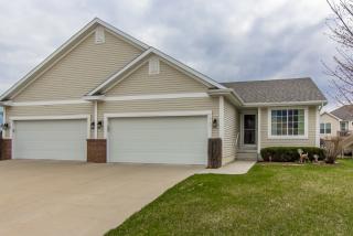 772 Willowbrook Ct, Waukee, IA 50263-8430