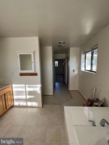 3506 Farthing Dr, Silver Spring MD 20906-4128 exterior