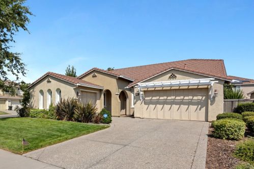 4405 Sophistry Dr, Rancho Cordova, CA 95742-8073