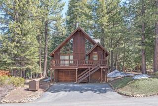 12000 Bavarian Way, Truckee, CA 96161-6121
