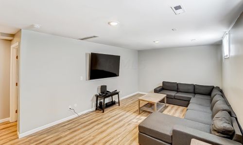 239 Birch Rd, Springfield OH  45503-5405 exterior