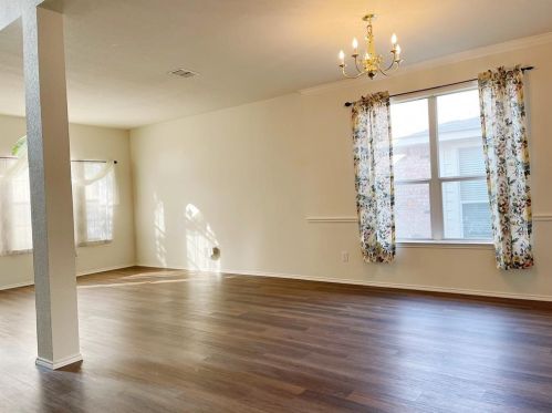 918 Dogwood Dr, Garland TX  75040-1077 exterior