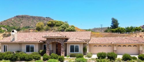 22285 Corte Bonita, Temecula, CA 92590-4070