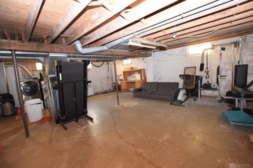 5081 County Line Rd, Springfield OH  45502-9222 exterior