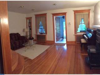 6808 Mccallum St, Philadelphia, PA 19119-3001