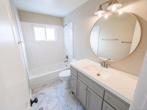 18223 Layton Pl, Aurora CO  80015-3263 exterior