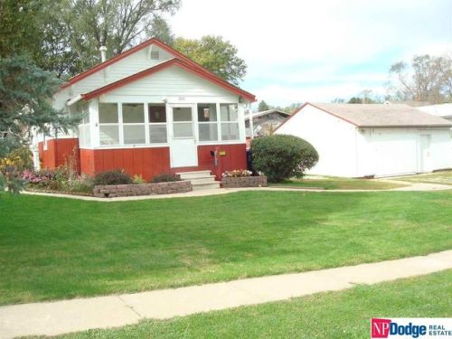 206 Latta Ave, Murray, NE 68409