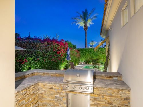 14 Carrera Ct, Rancho Mirage, CA 92270-3254