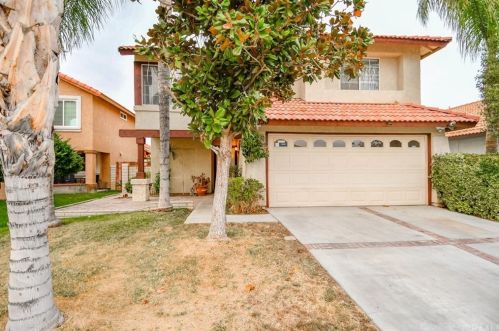 730 Spinnaker Dr, Perris, CA 92571-3855