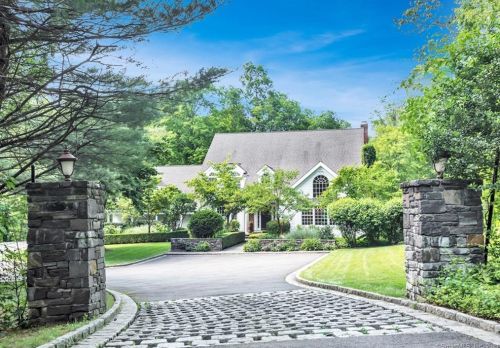 34 Shadow Ln, Wilton, CT 06897-3529