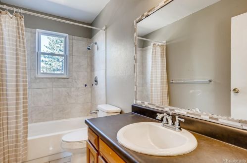 14645 Stanford Pl, Aurora CO 80015-1211 exterior