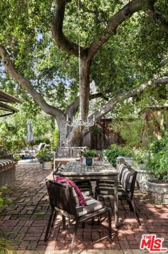 20666 Cheney Dr, Topanga, CA 90290-3716