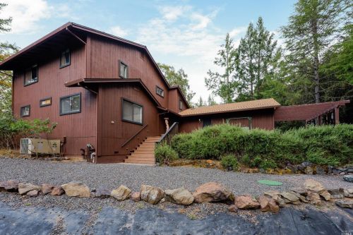 5100 Williams Ranch Rd, Willits, CA