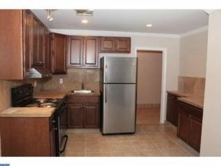 36 Swan Ln, Levittown, PA 19055-2224