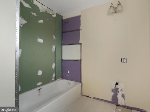 1435 Juniper St, Philadelphia PA 19147-4924 exterior