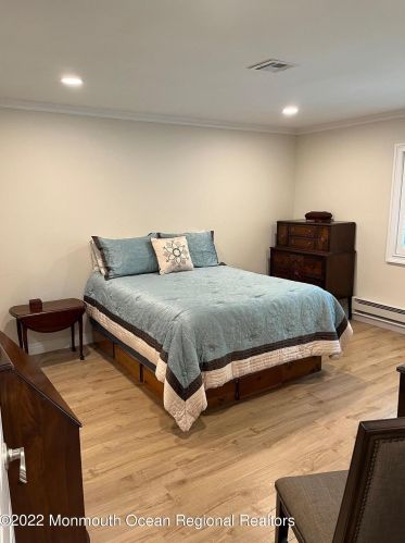 20 Hanover Ct, Tinton Falls NJ 07701-5421 exterior