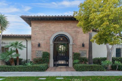 514 Melrose St, Anaheim CA  92805-4710 exterior