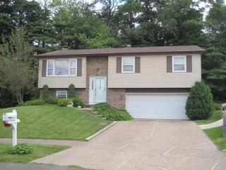 5983 Pinecrest Dr, Erie, PA 16509-2719