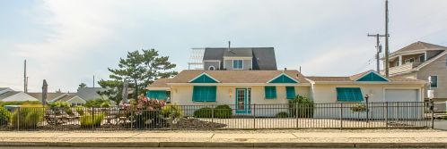 16 Las Vegas Rd, Lavallette NJ 08735-1815 exterior