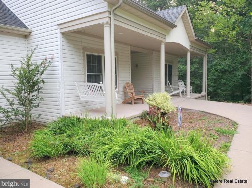 26428 Daniels Point Dr, Unionville, VA 22567-2952
