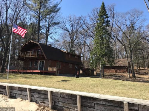 33289 Rhinestone St, Princeton, MN 55371-4935