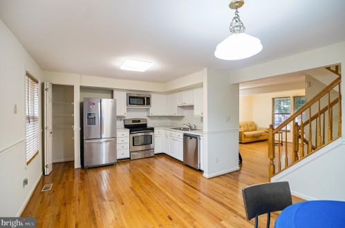12950 Freestone Ct, Woodbridge, VA 22192-6460