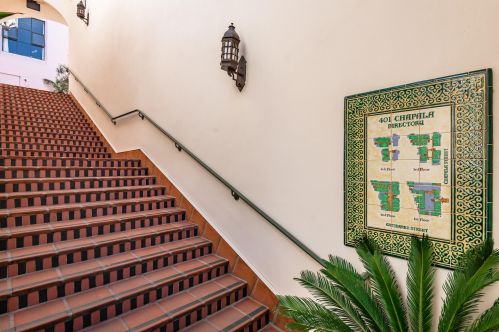 401 Chapala St, Santa Barbara CA  93101-3473 exterior