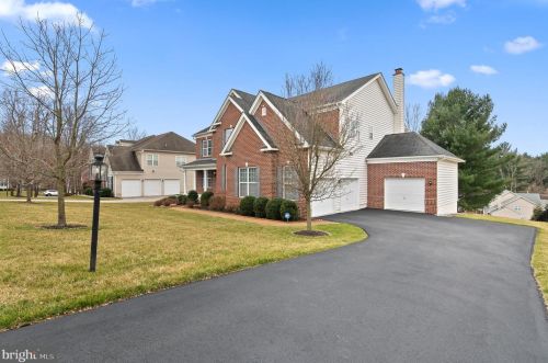 3 Ebie Cir, Media, PA 19063-2247