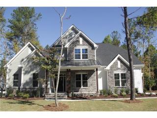 1419 Bluewater Dr, Chester, VA 23836-6269