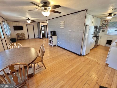 35 Pear Ave, Browns Mills, NJ 08015-3213
