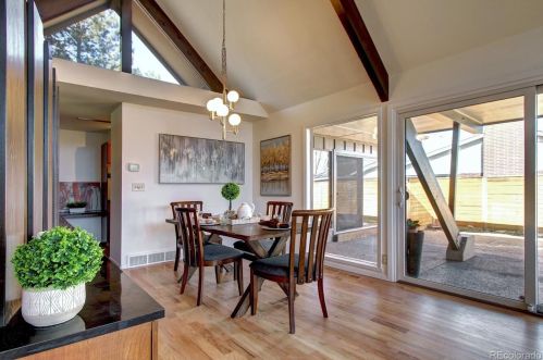 5031 Chester St, Englewood CO 80111-1330 exterior