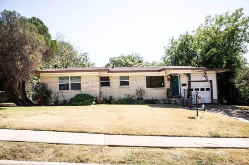 3504 Cork Pl, Fort Worth, TX 76116-6930