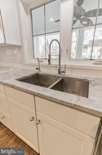 5089 Lerch Dr, Shady Side MD 20764-9650 exterior