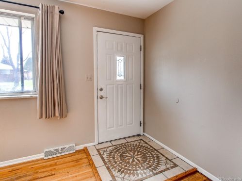 398 Uvalda St, Denver, CO 80011-8604
