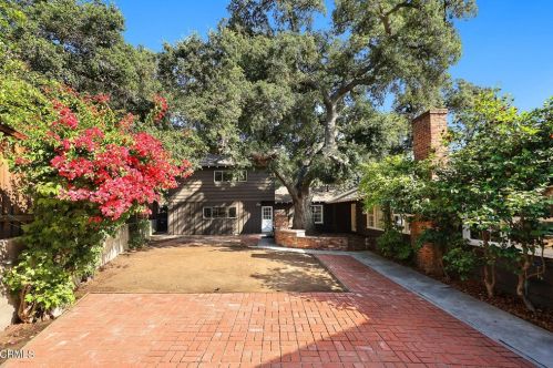 3855 Altura Ave, Glendale CA 91214-3456 exterior