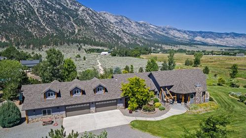 586 Leealan Dr, Gardnerville, NV 89460-6501