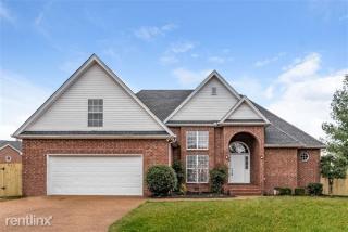 2414 Morris Close, Murfreesboro TN  37130-1423 exterior