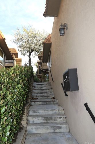 315 Avenida Santa Barbara, San Clemente, CA 92672-5357