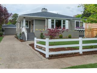 4117 Henderson St, Portland, OR 97202-7814