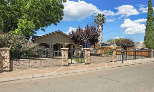 1971 Olive Ave, Stockton, CA 95215-7440