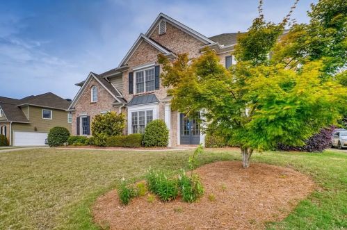 4058 Sandy Branch Dr, Buford, GA 30519-7438