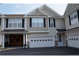 85 Suzie Dr, Newtown, CT 06470-1260