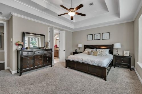 2406 Belton Shores Dr, Conroe TX  77304-4582 exterior