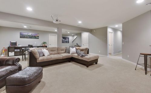 15972 Elmwood Way, Saint Paul MN  55124-4250 exterior